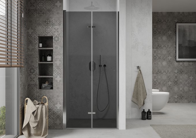 Étagères de salle de bain sur tiges