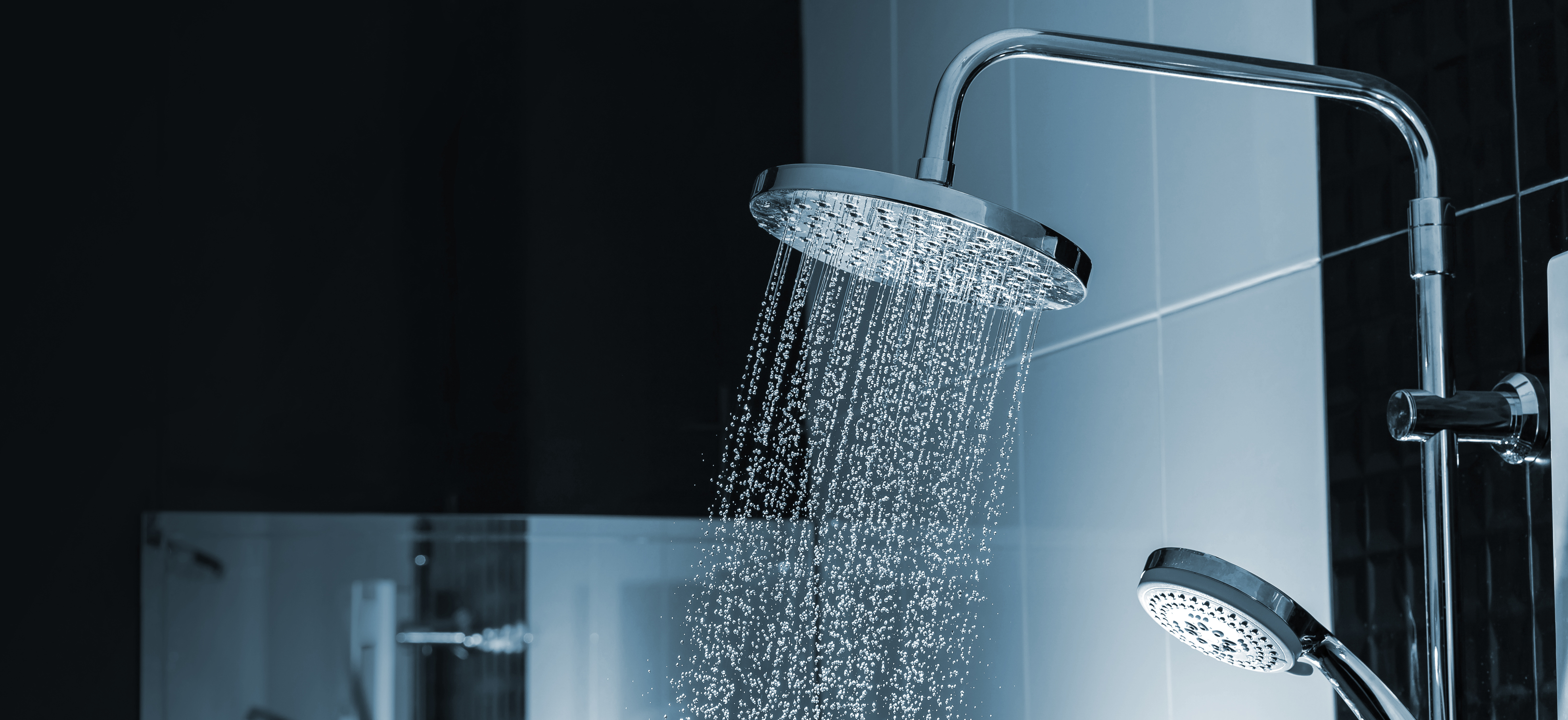 Douche de tête dans un système de baignoire en saillie - ça vaut le coup ?