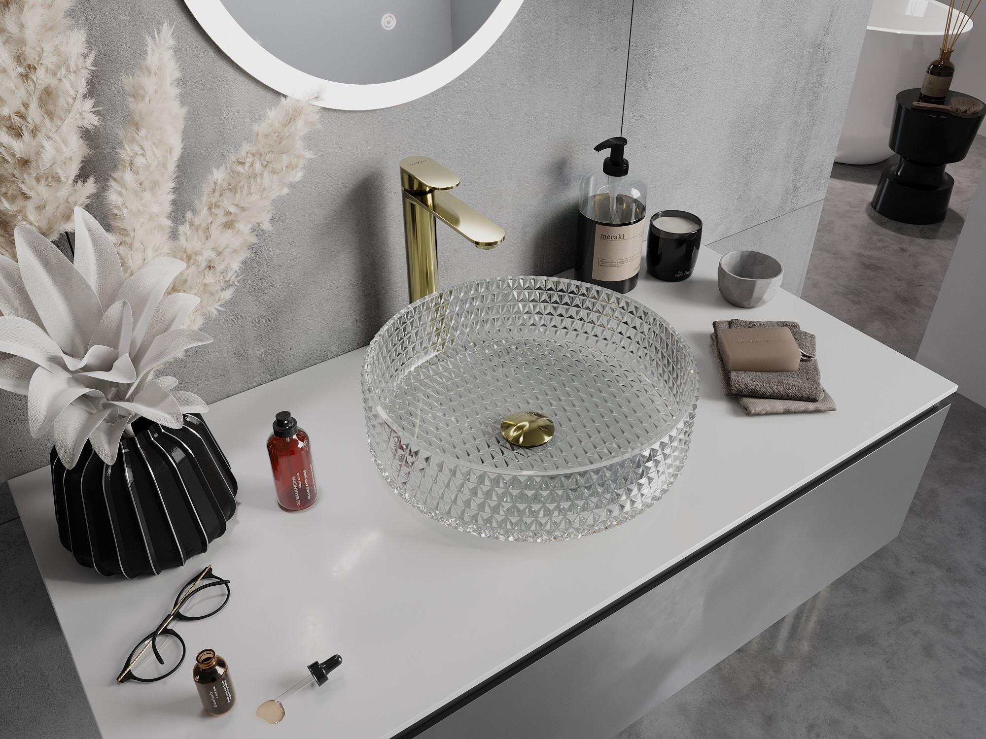 Salle de bain glamour élégante – verre et détails dorés