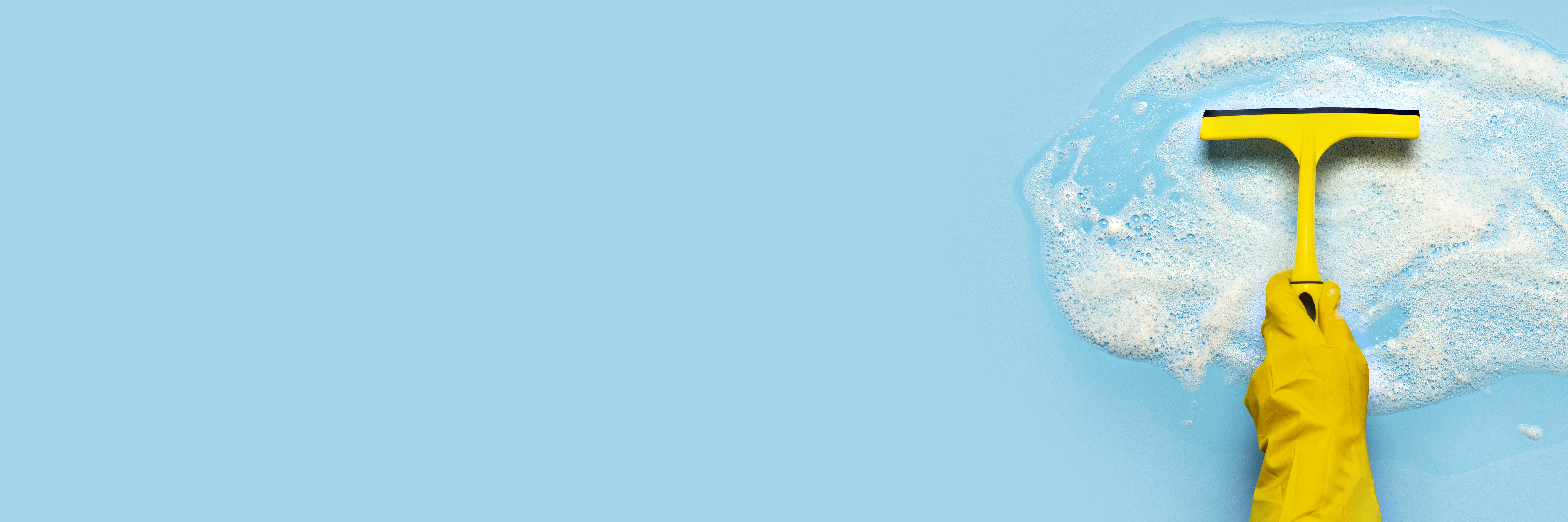 Comment nettoyer un pare-baignoire?