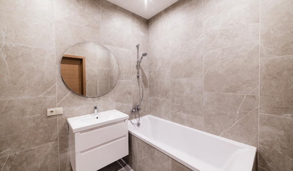 Baignoire en acier ou en acrylique?