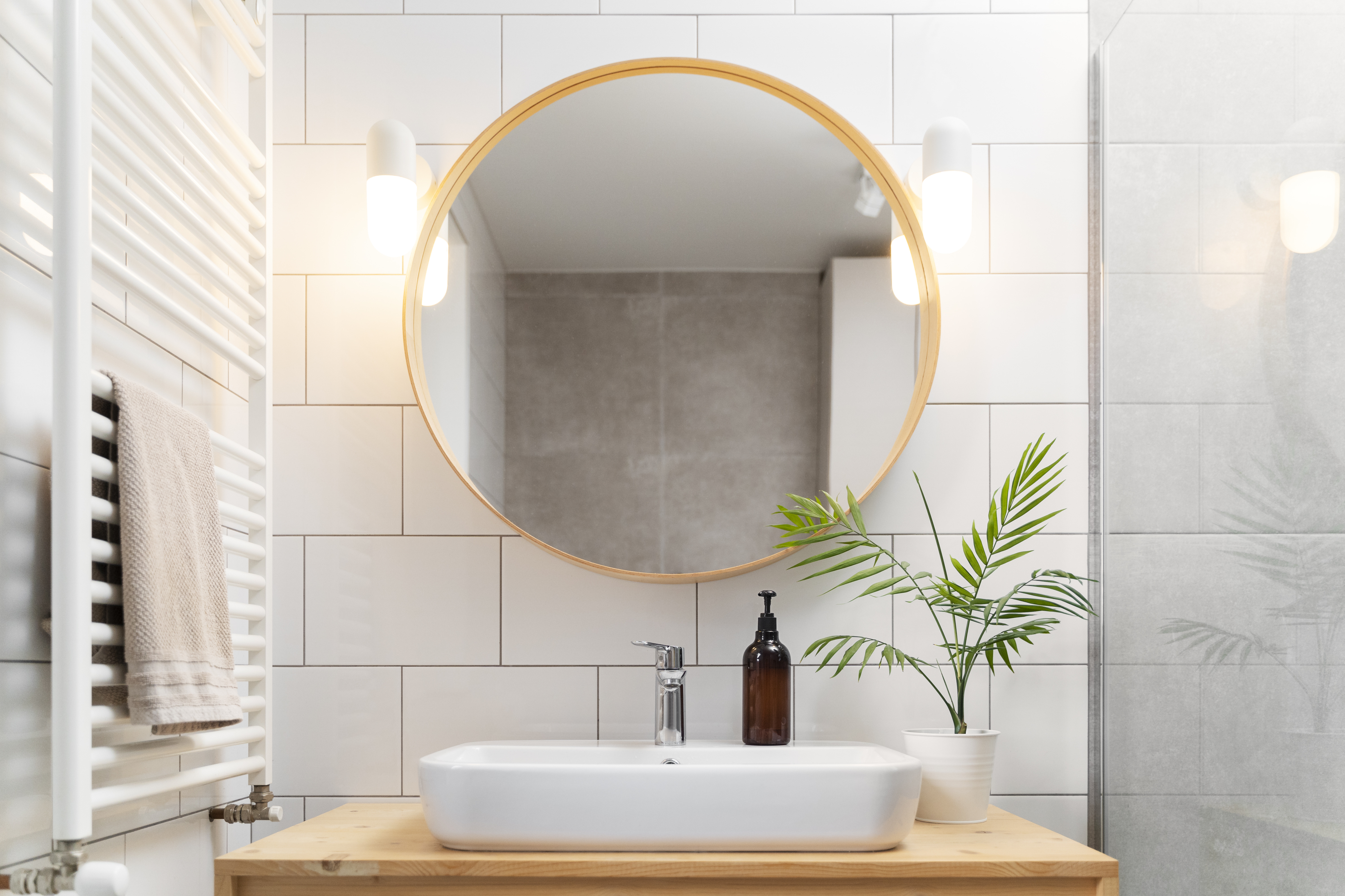Comment choisir le miroir idéal pour la salle de bain ?