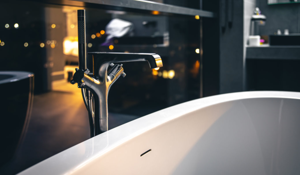 Comment réparer le sélecteur de robinet de baignoire ? Conseils d'expert