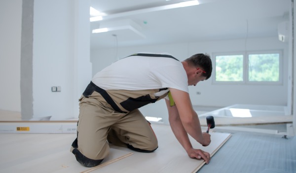 Quelle épaisseur de sous-couche pour les panneaux est appropriée ?