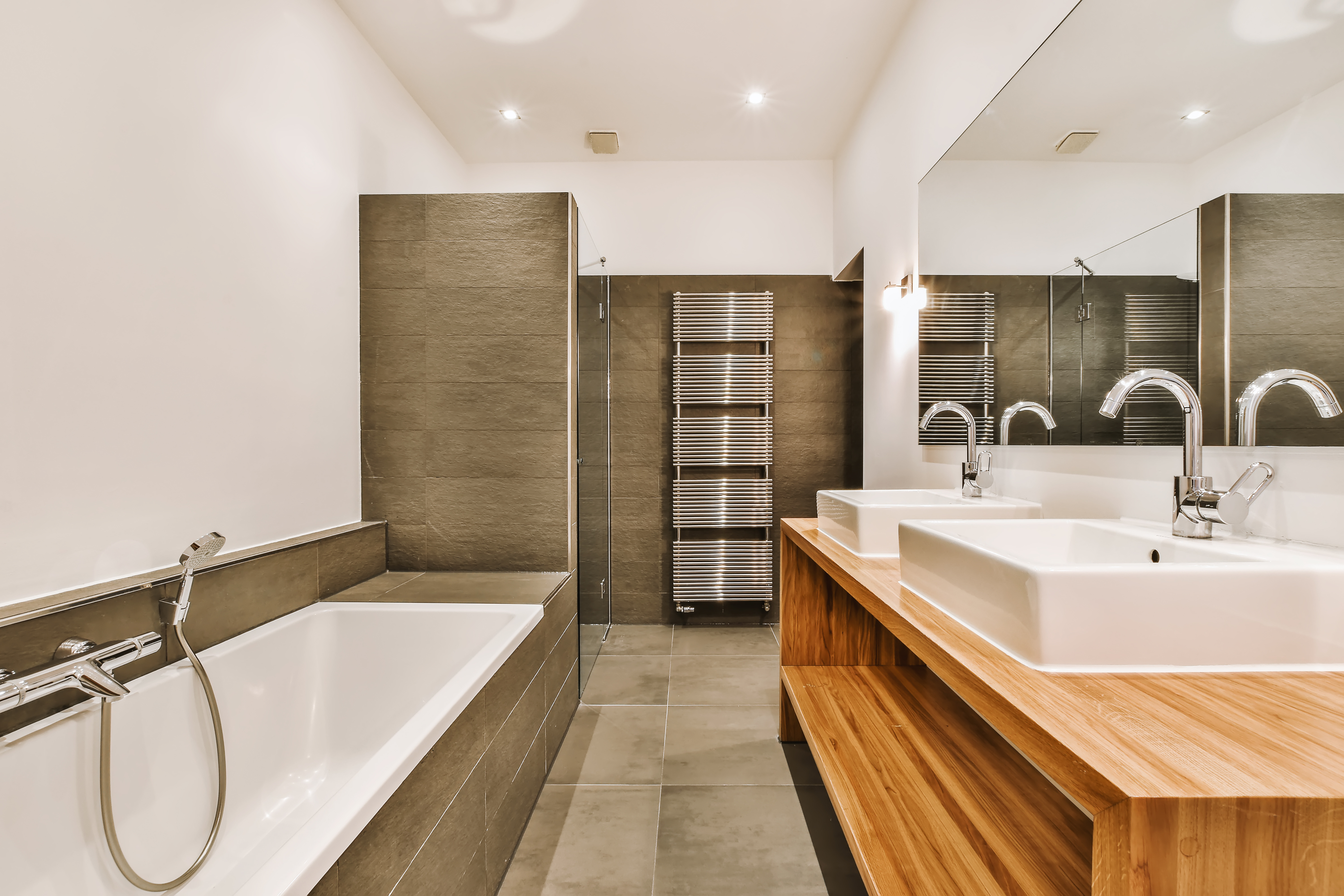 Système de baignoire encastré - la base d'une salle de bain moderne