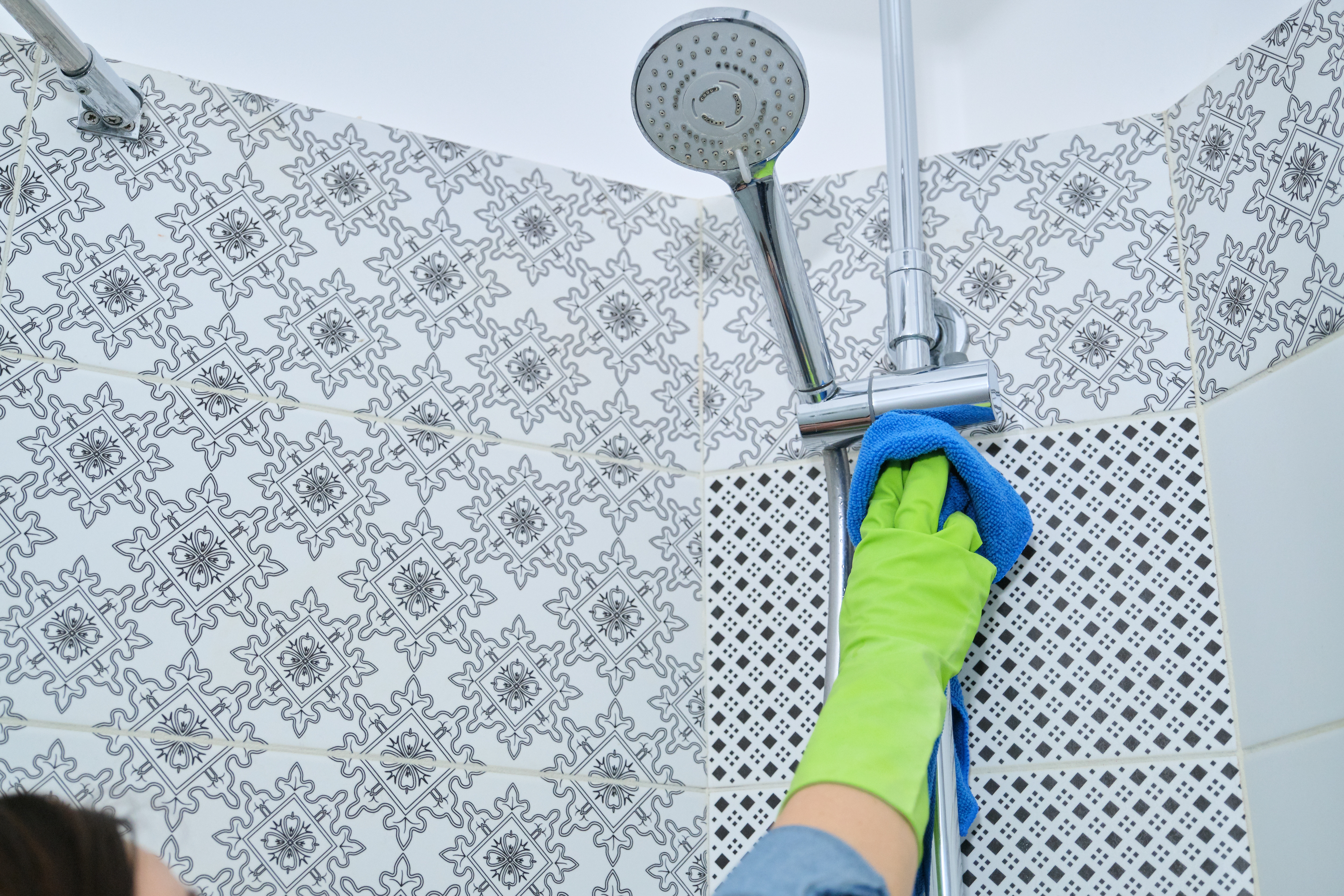 Comment nettoyer un pommeau de douche?